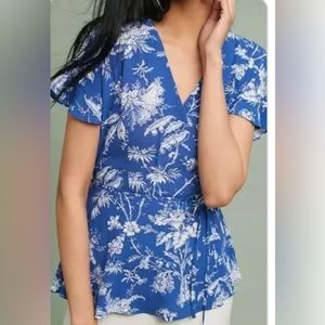 Maeve Anthropologie Clarita Toile Blue and White Wrap Top size 0